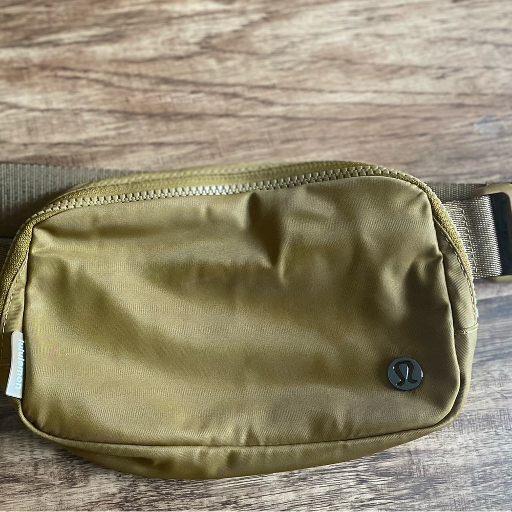 Lululemon Caramel Belt Bag